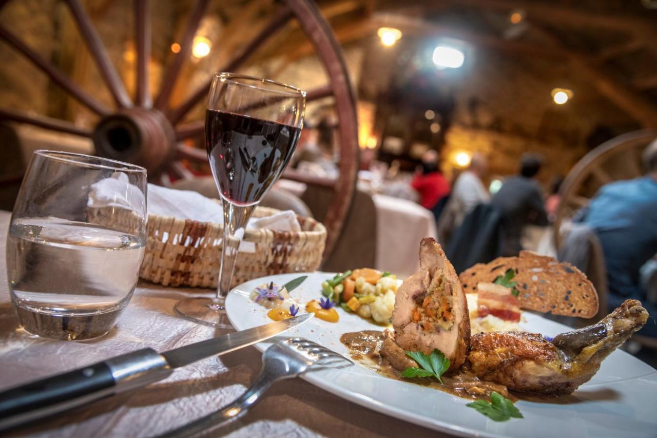 Hotel Restaurant De La Poste Et La Grange Detente, Espace Bien-Etre Châteauneuf-de-Randon Eksteriør billede