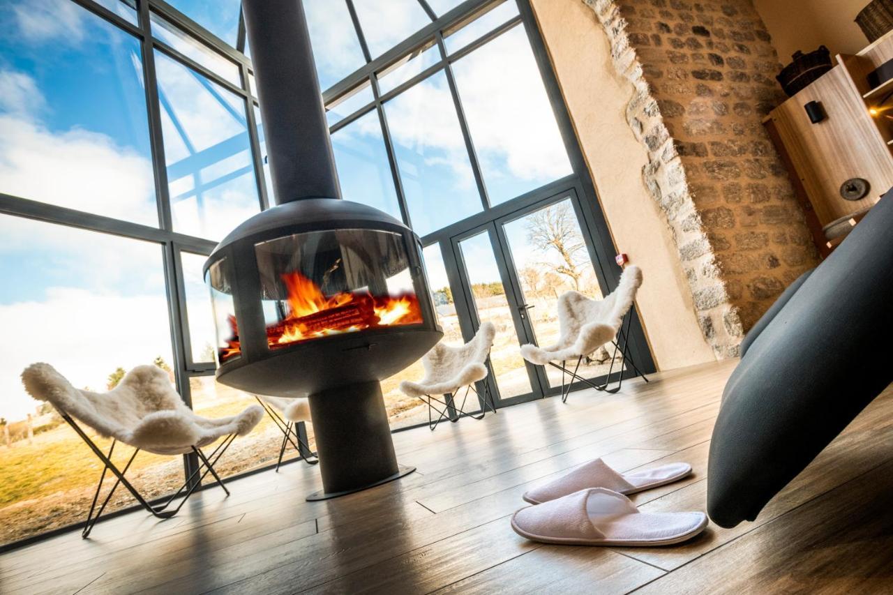 Hotel Restaurant De La Poste Et La Grange Detente, Espace Bien-Etre Châteauneuf-de-Randon Eksteriør billede