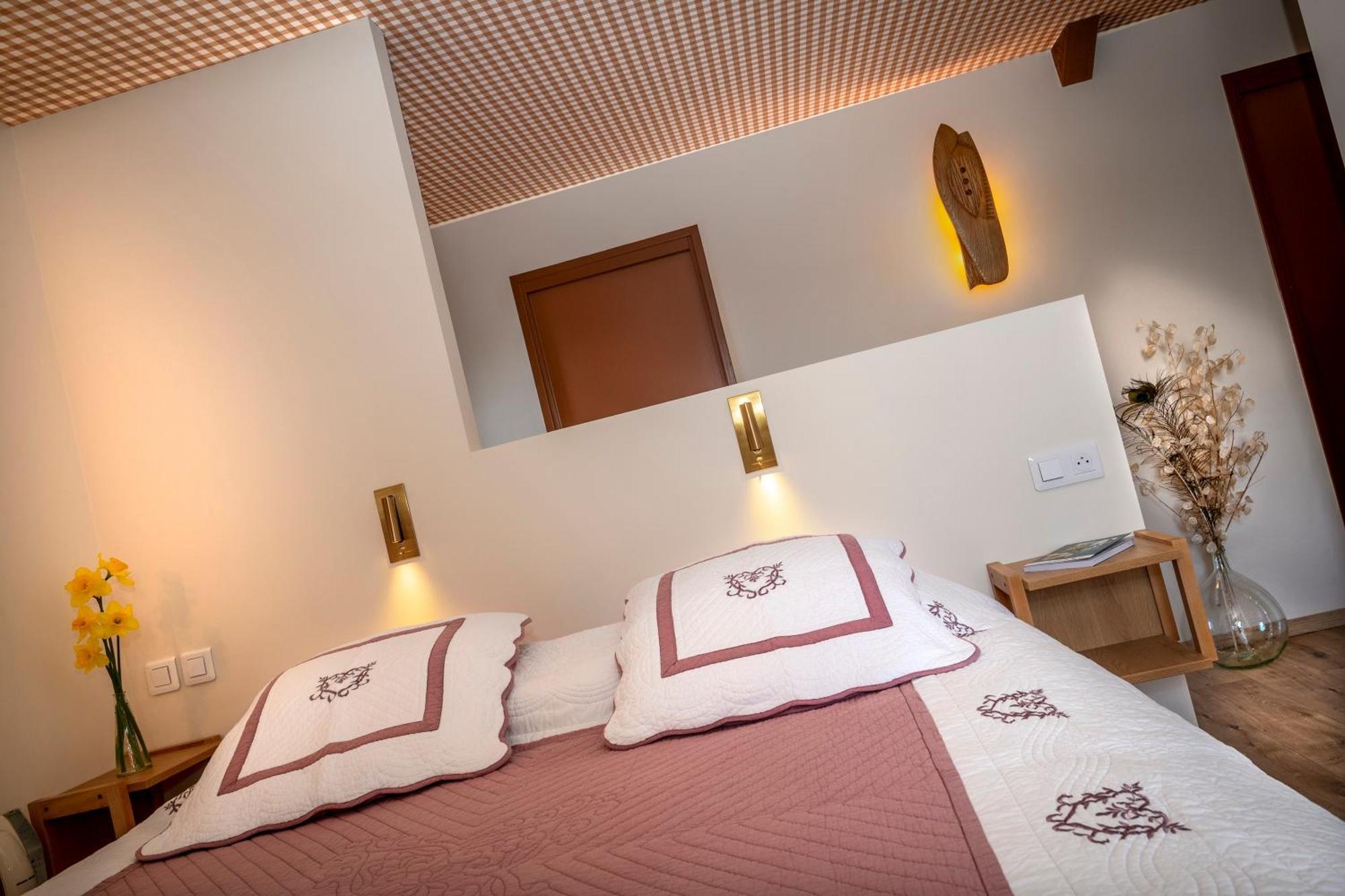 Hotel Restaurant De La Poste Et La Grange Detente, Espace Bien-Etre Châteauneuf-de-Randon Værelse billede