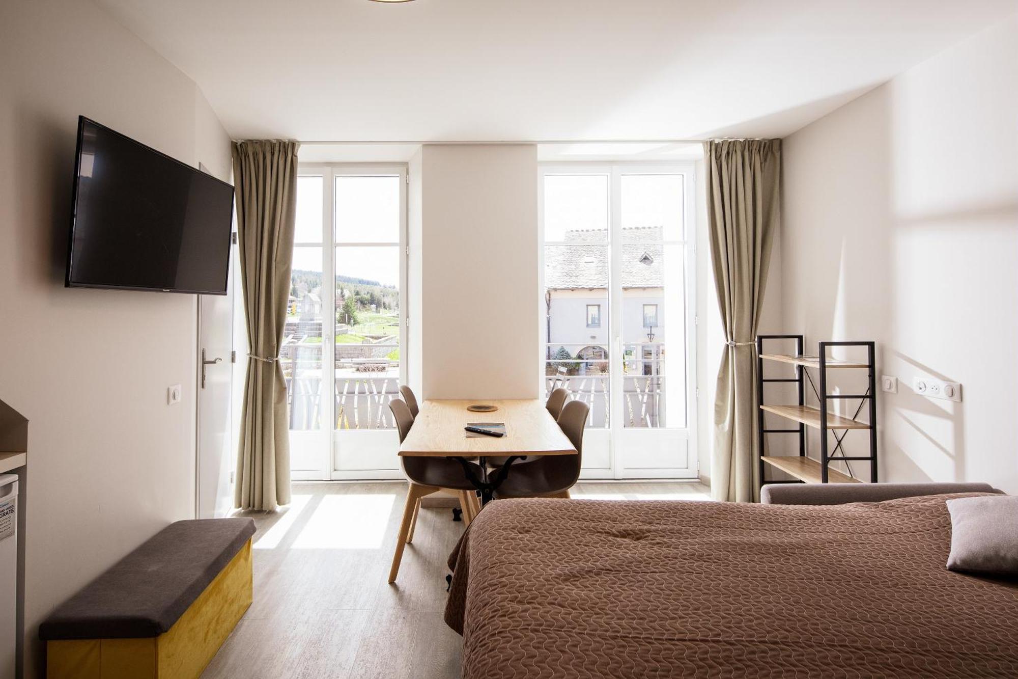 Hotel Restaurant De La Poste Et La Grange Detente, Espace Bien-Etre Châteauneuf-de-Randon Værelse billede