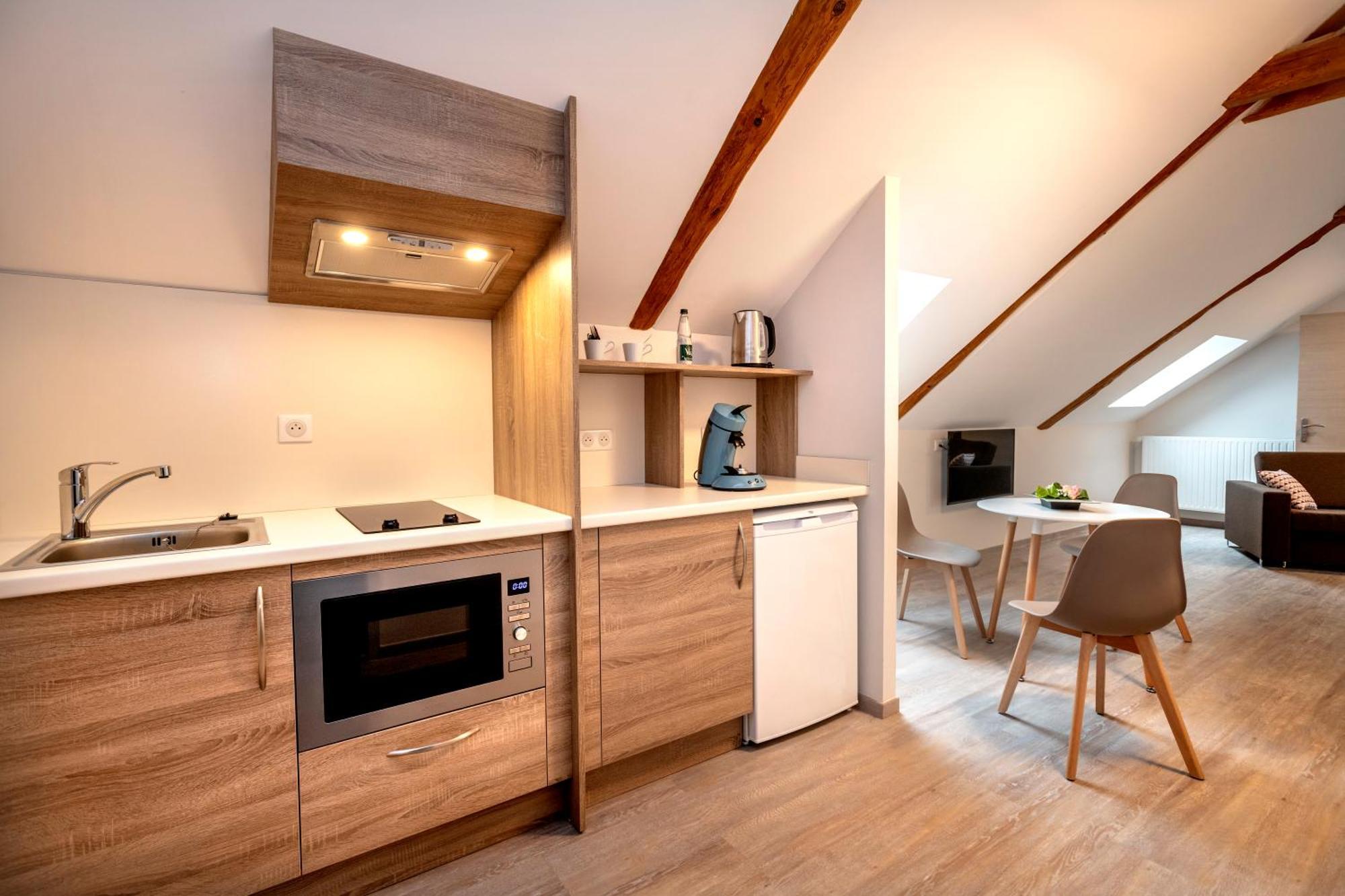 Hotel Restaurant De La Poste Et La Grange Detente, Espace Bien-Etre Châteauneuf-de-Randon Eksteriør billede