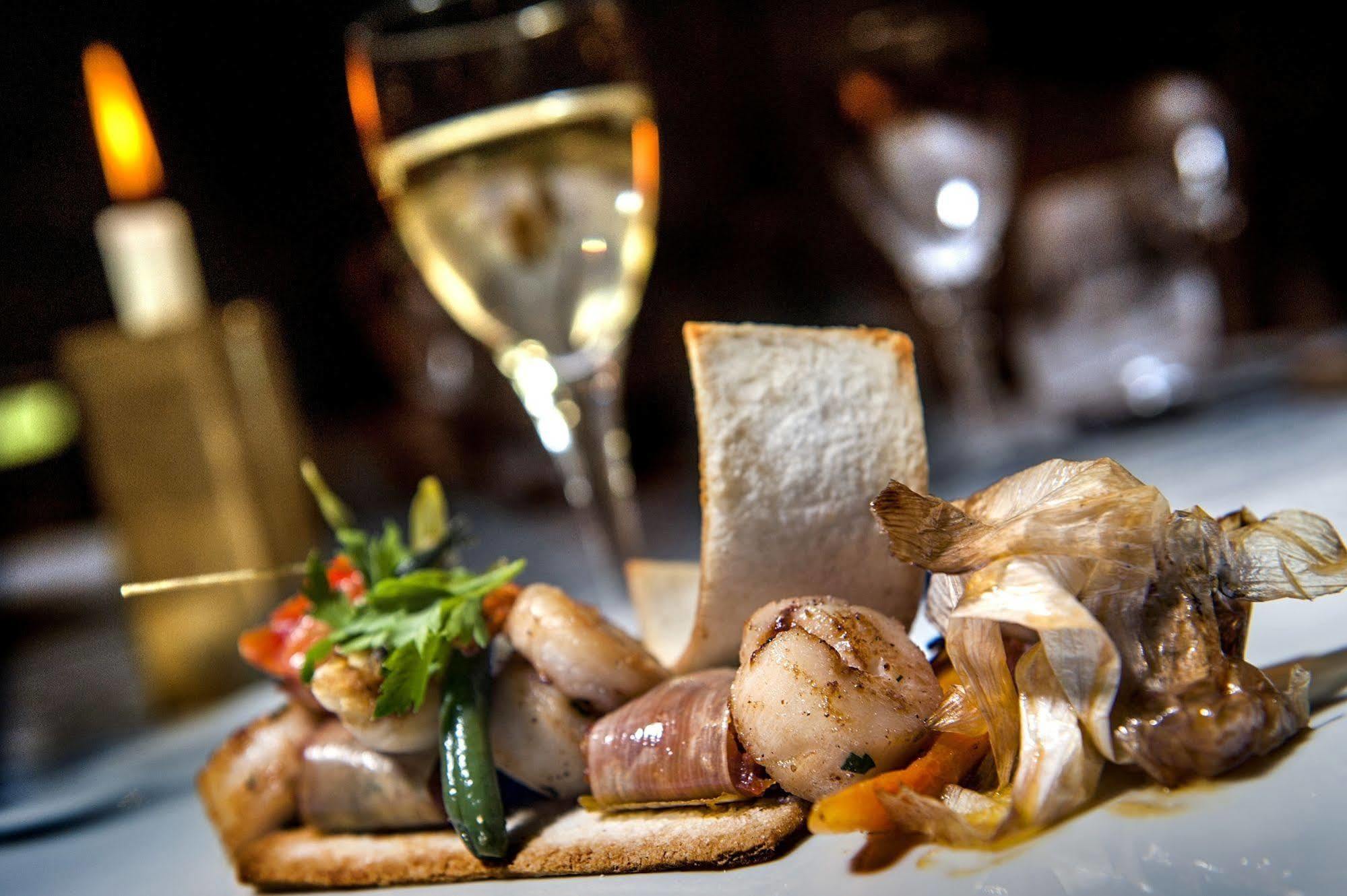 Hotel Restaurant De La Poste Et La Grange Detente, Espace Bien-Etre Châteauneuf-de-Randon Eksteriør billede
