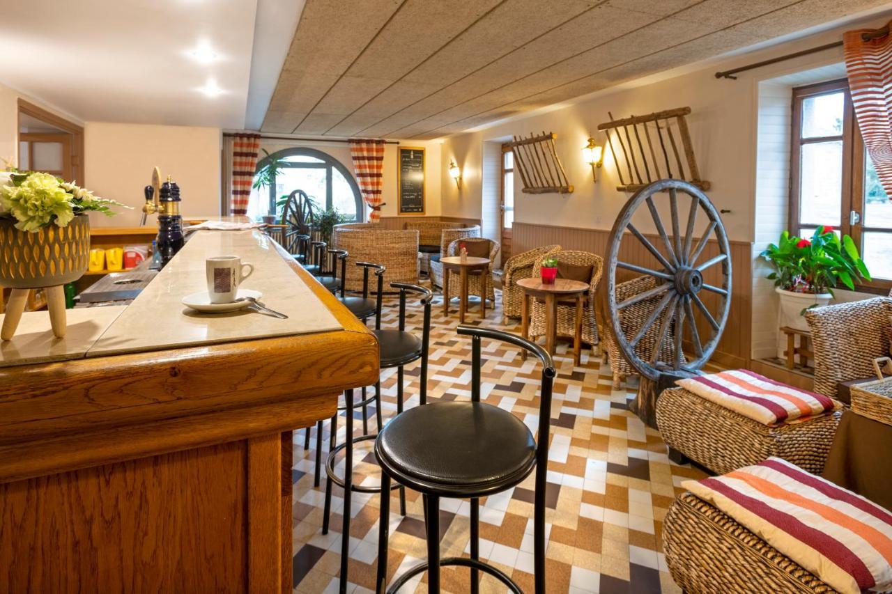 Hotel Restaurant De La Poste Et La Grange Detente, Espace Bien-Etre Châteauneuf-de-Randon Eksteriør billede